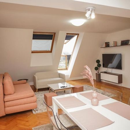 Sweet69Apartments Sb Nisz Zewnętrze zdjęcie