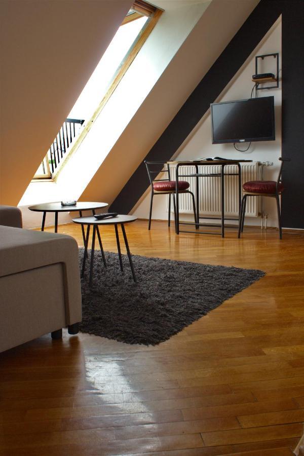 Sweet69Apartments Sb Nisz Zewnętrze zdjęcie