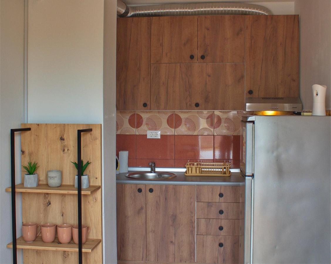 Sweet69Apartments Sb Nisz Zewnętrze zdjęcie